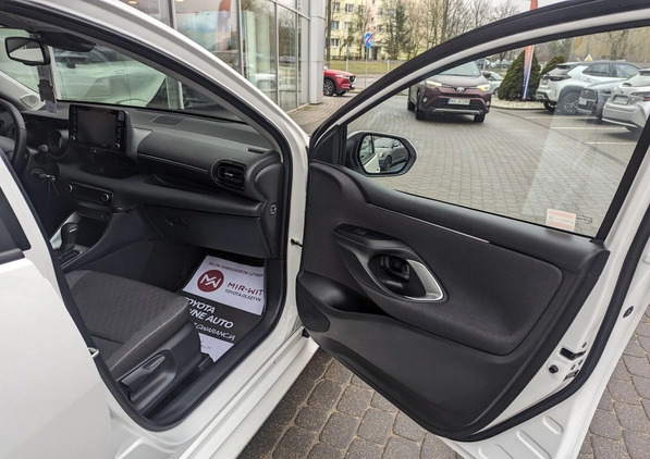 Toyota Yaris cena 95900 przebieg: 11533, rok produkcji 2023 z Turek małe 596